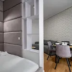 Rentplanet - Ovo Apartment