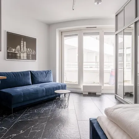 Rentplanet - Ovo アパート *