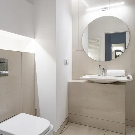 Rentplanet - Ovo アパート *