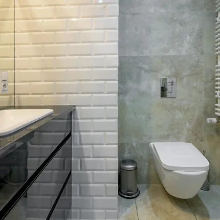 Rentplanet - Ovo アパート